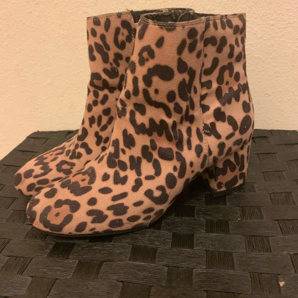 Leopard booties